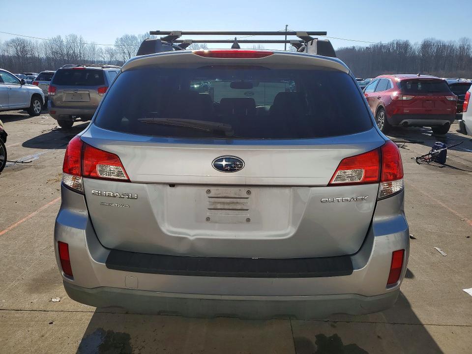 2014 Subaru Outback 2.5i Limited