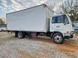 2002 Nissan Diesel Ud2300 for sale in Florence, MS
