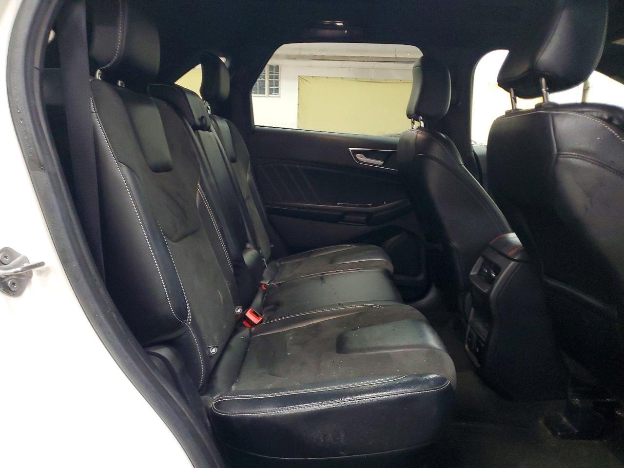 2020 Ford Edge st