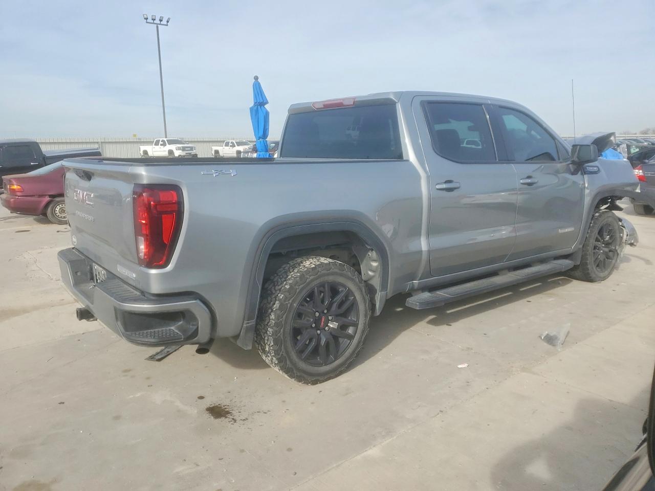2024 GMC Sierra K1500 Elevation