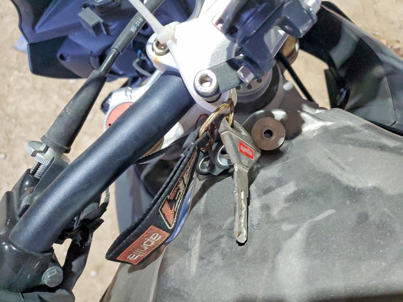 2016 Aprilia Tuono V4 1100 RR