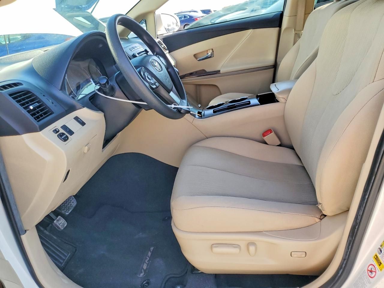 2014 Toyota Venza le