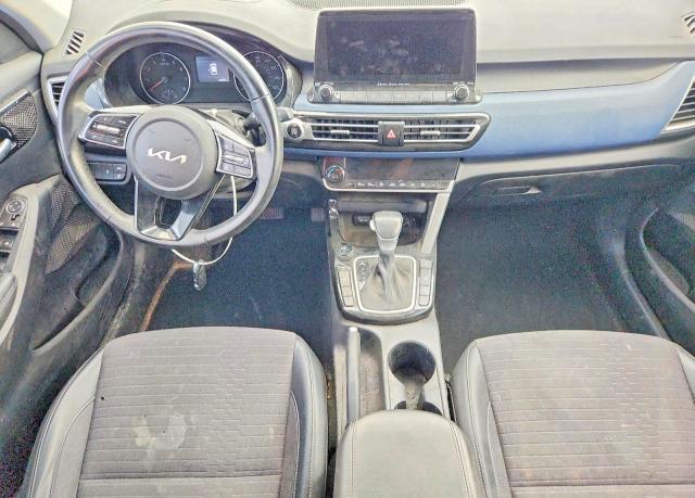 2023 KIA Seltos s