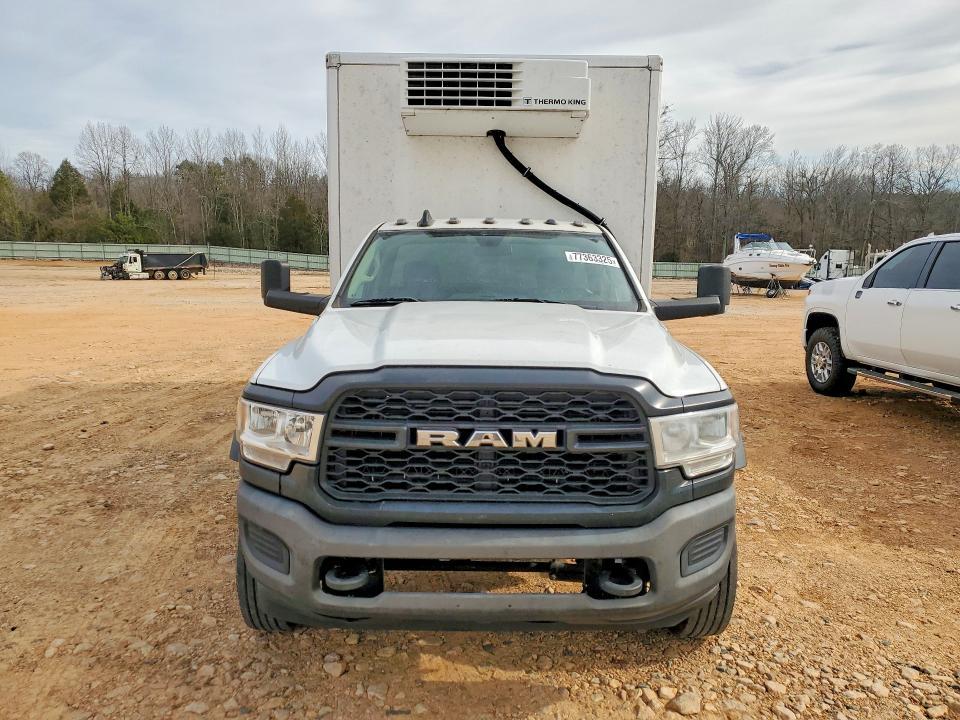 2020 Dodge RAM 5500 Refrigerated BOX Truck