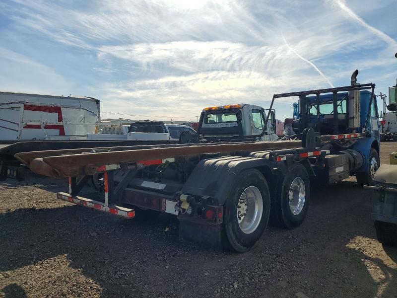 1996 Volvo Xpeditor ROLL-OFF Container Truck