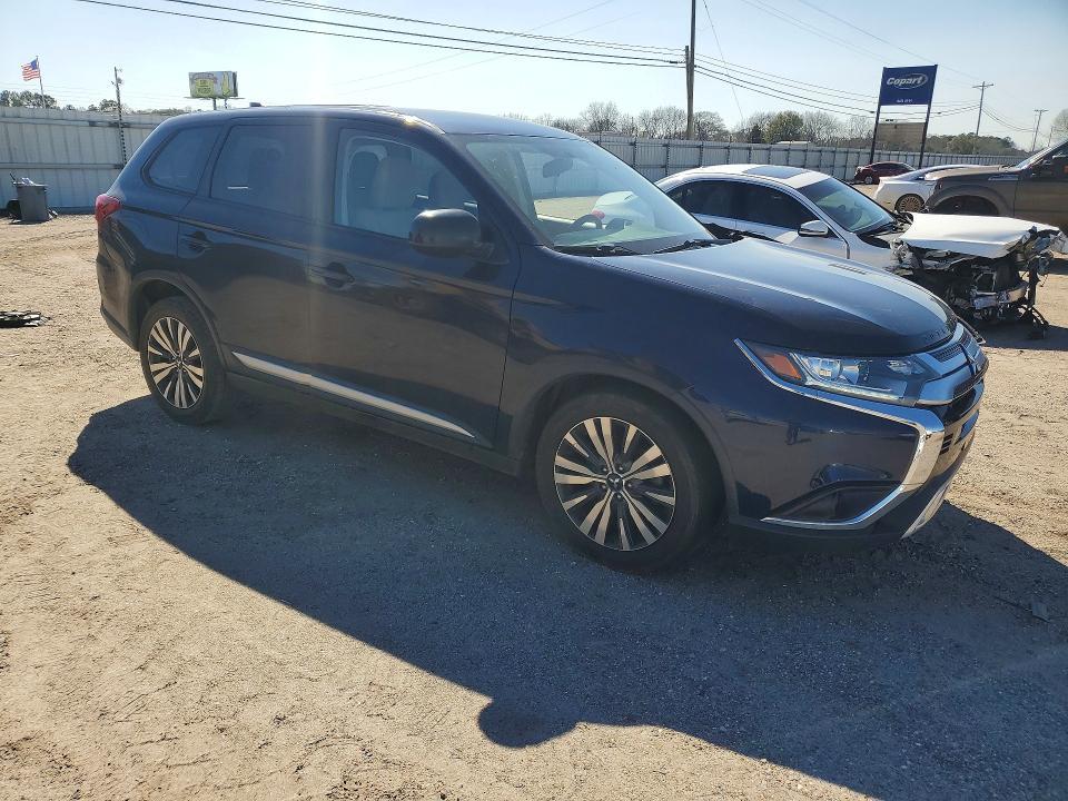 2019 Mitsubishi Outlander es