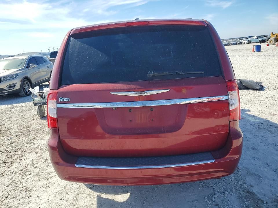 2012 Chrysler Town & Country Touring
