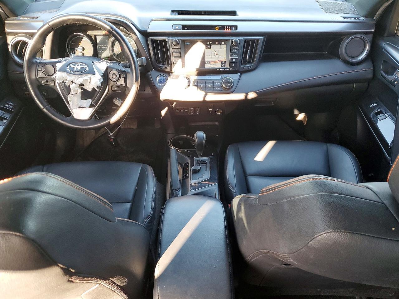 2017 Toyota Rav4 hv se