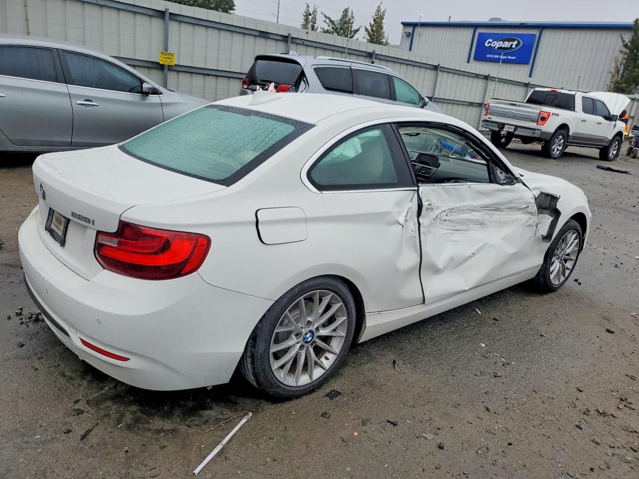 2016 BMW 228 i Sulev
