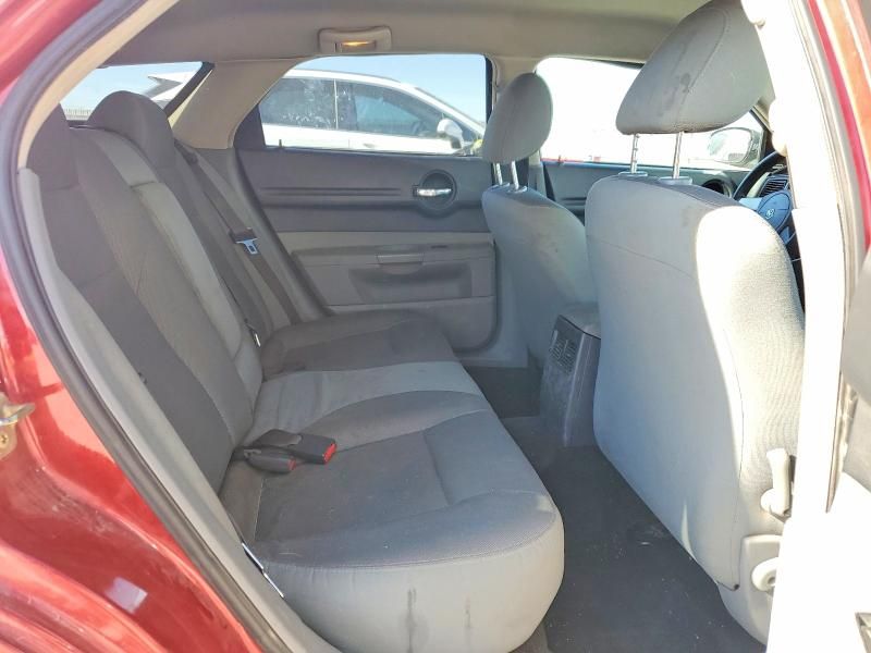 2005 Dodge Magnum sxt