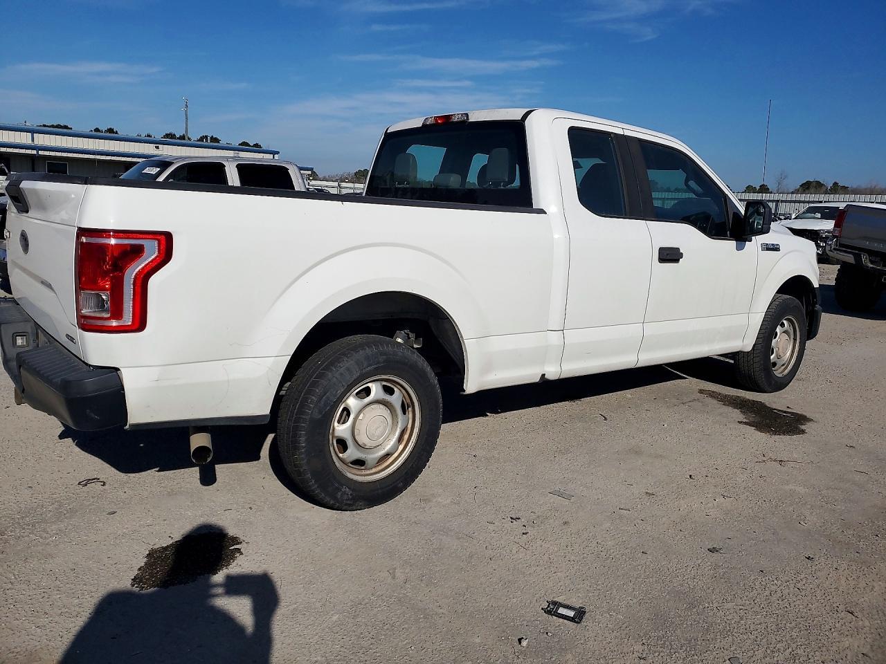 2015 Ford F150 Super Cab