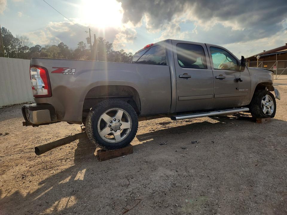 2014 GMC Sierra K2500 slt