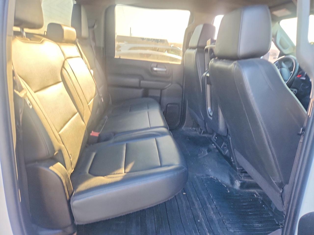 2021 Chevrolet Silverado 2500 2WD 6.6 V8 Crew Cab