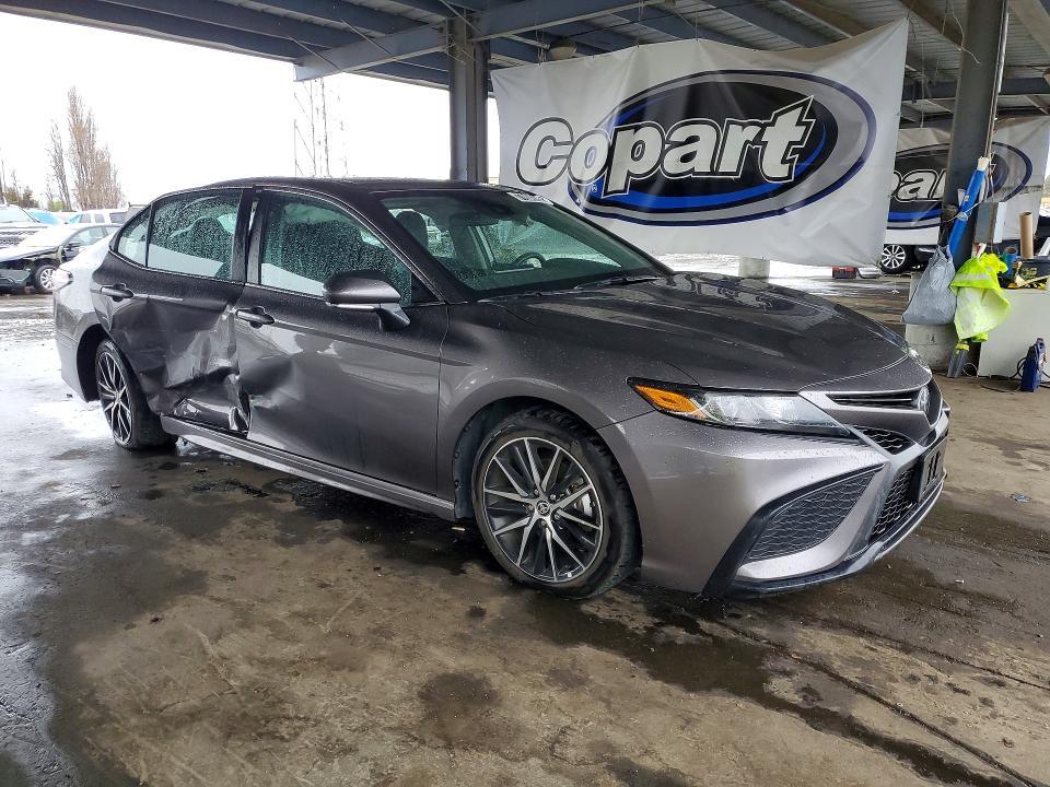 2024 Toyota Camry se Night Shade