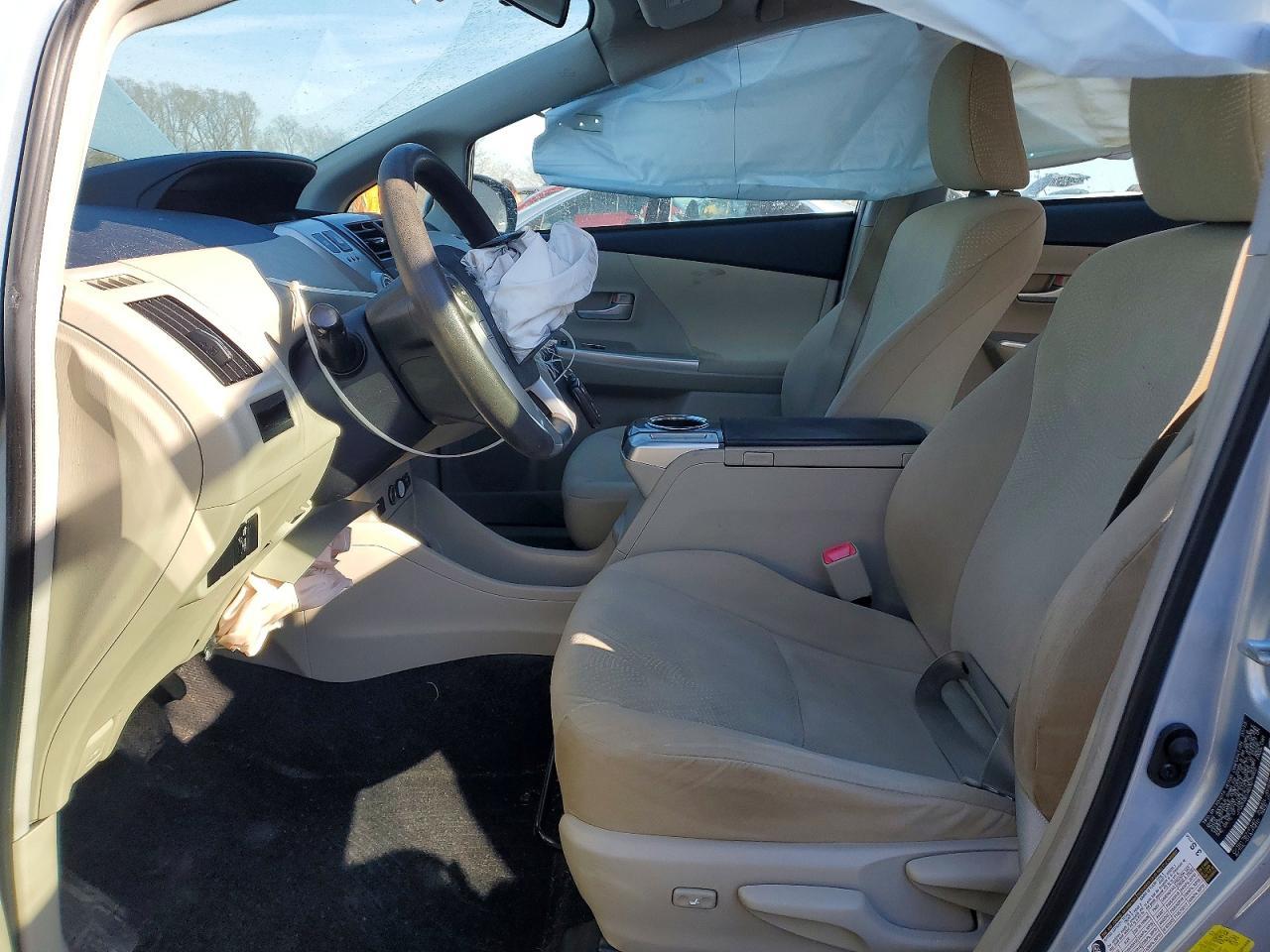 2013 Toyota Prius v