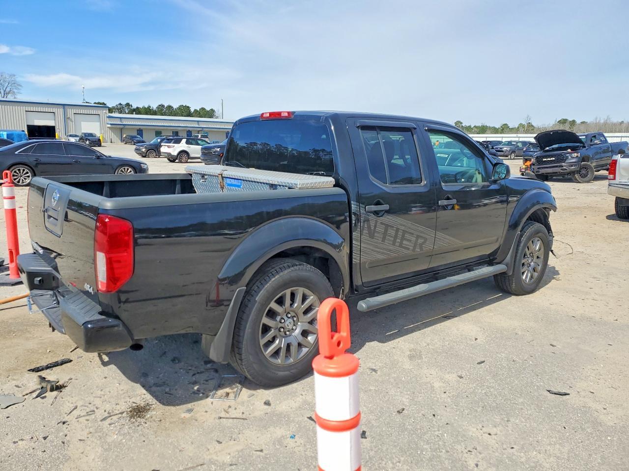 2012 Nissan Frontier S