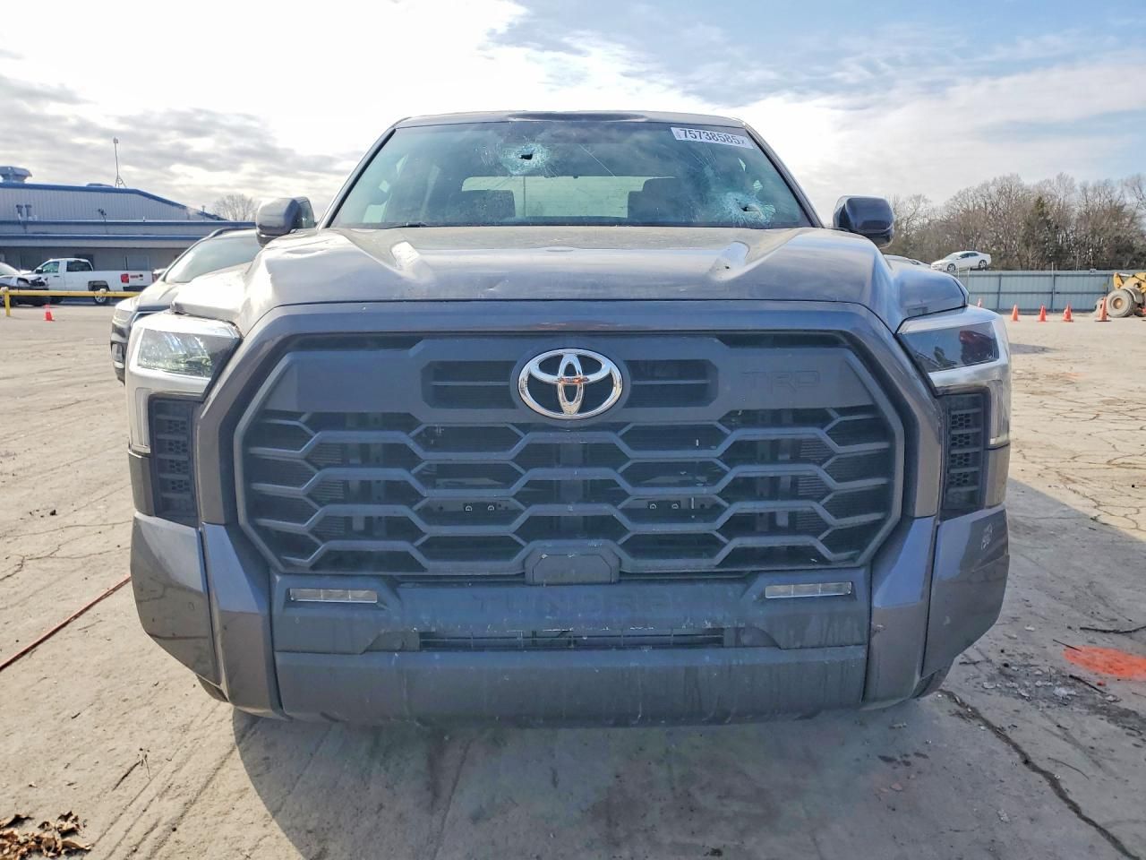 2024 Toyota Tundra Crewmax sr