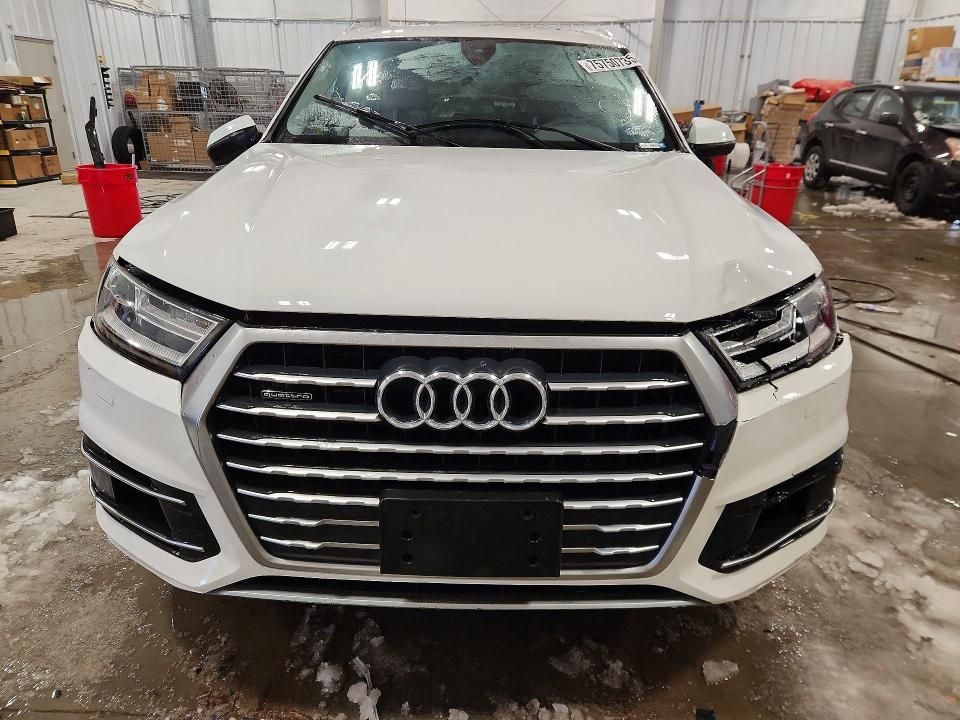 2018 Audi Q7 Premium Plus