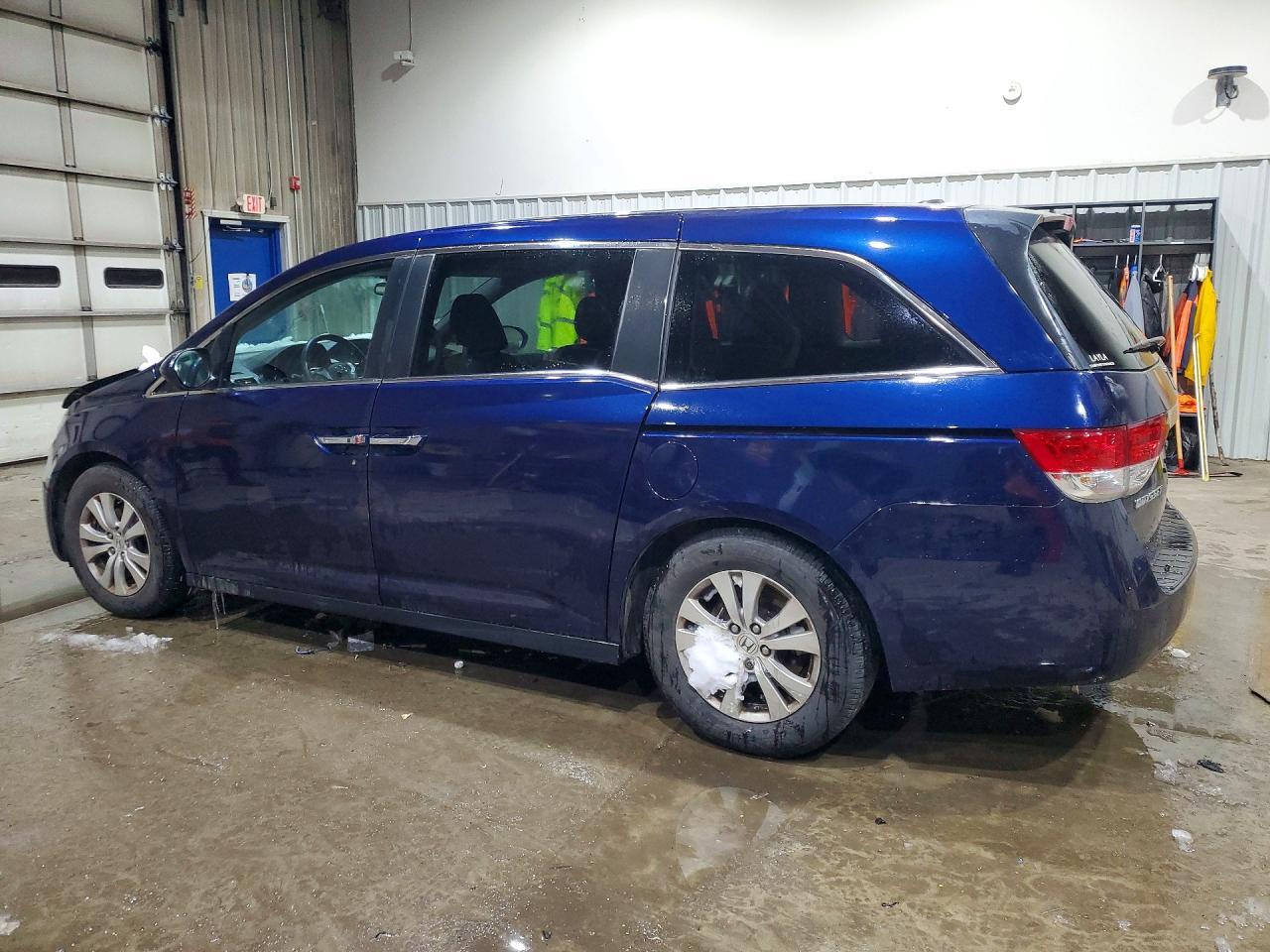 2016 Honda Odyssey se