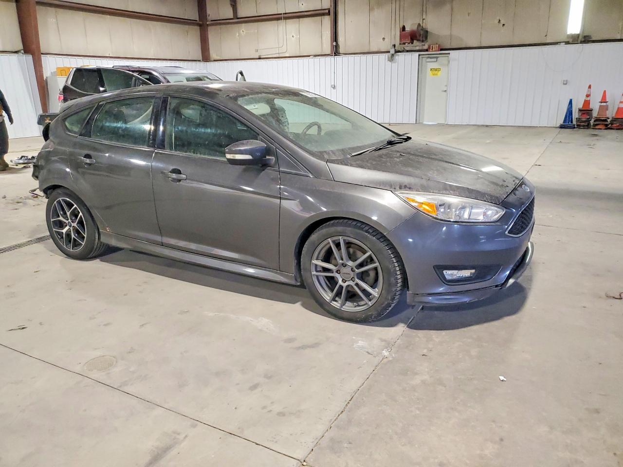 2016 Ford Focus se