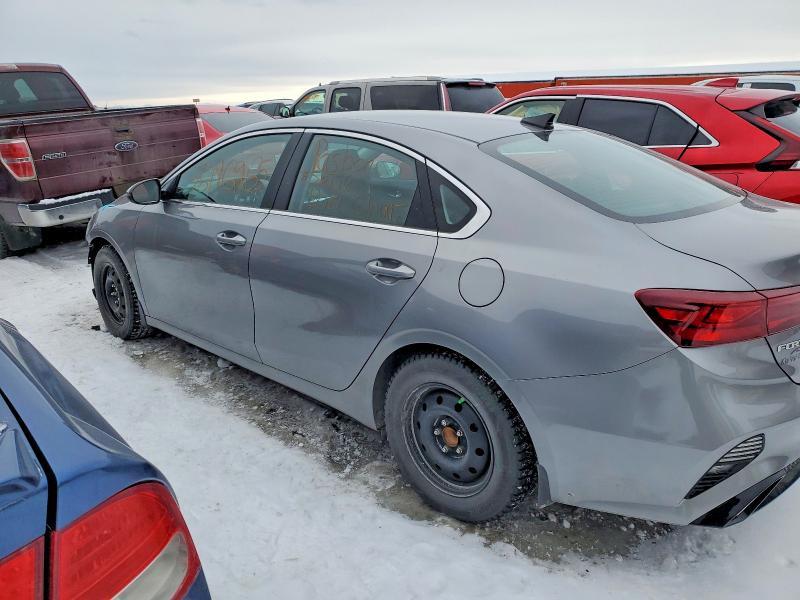 2024 KIA Forte lx