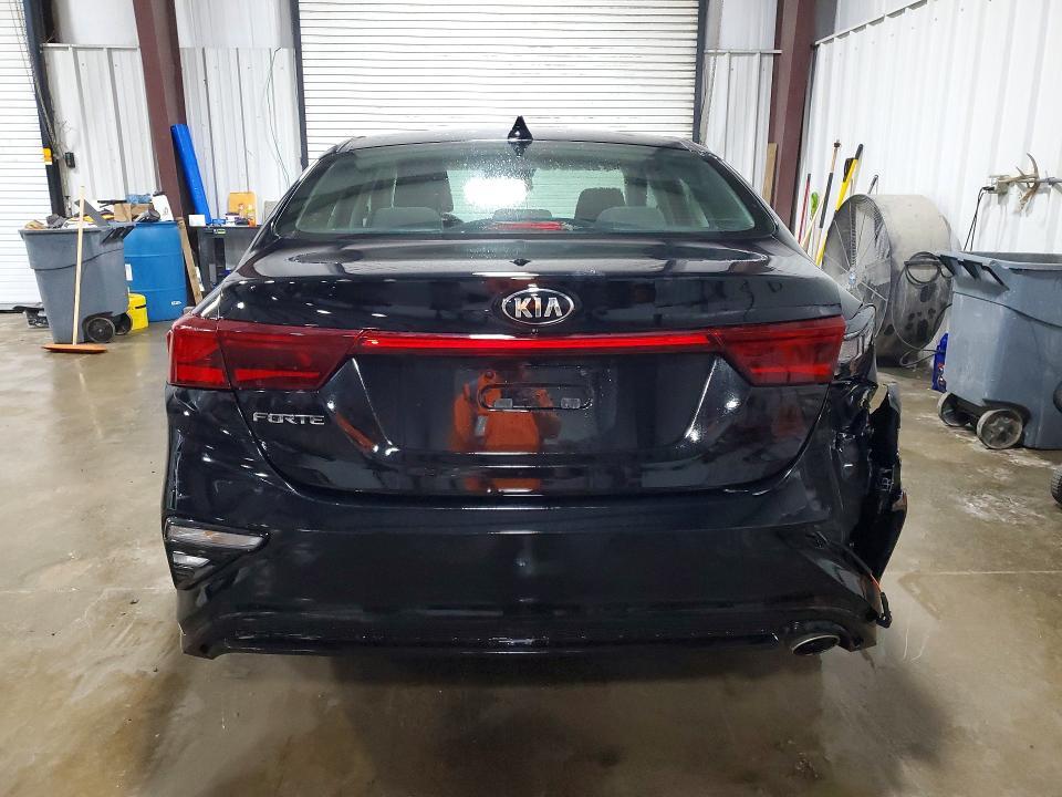 2020 KIA Forte fe
