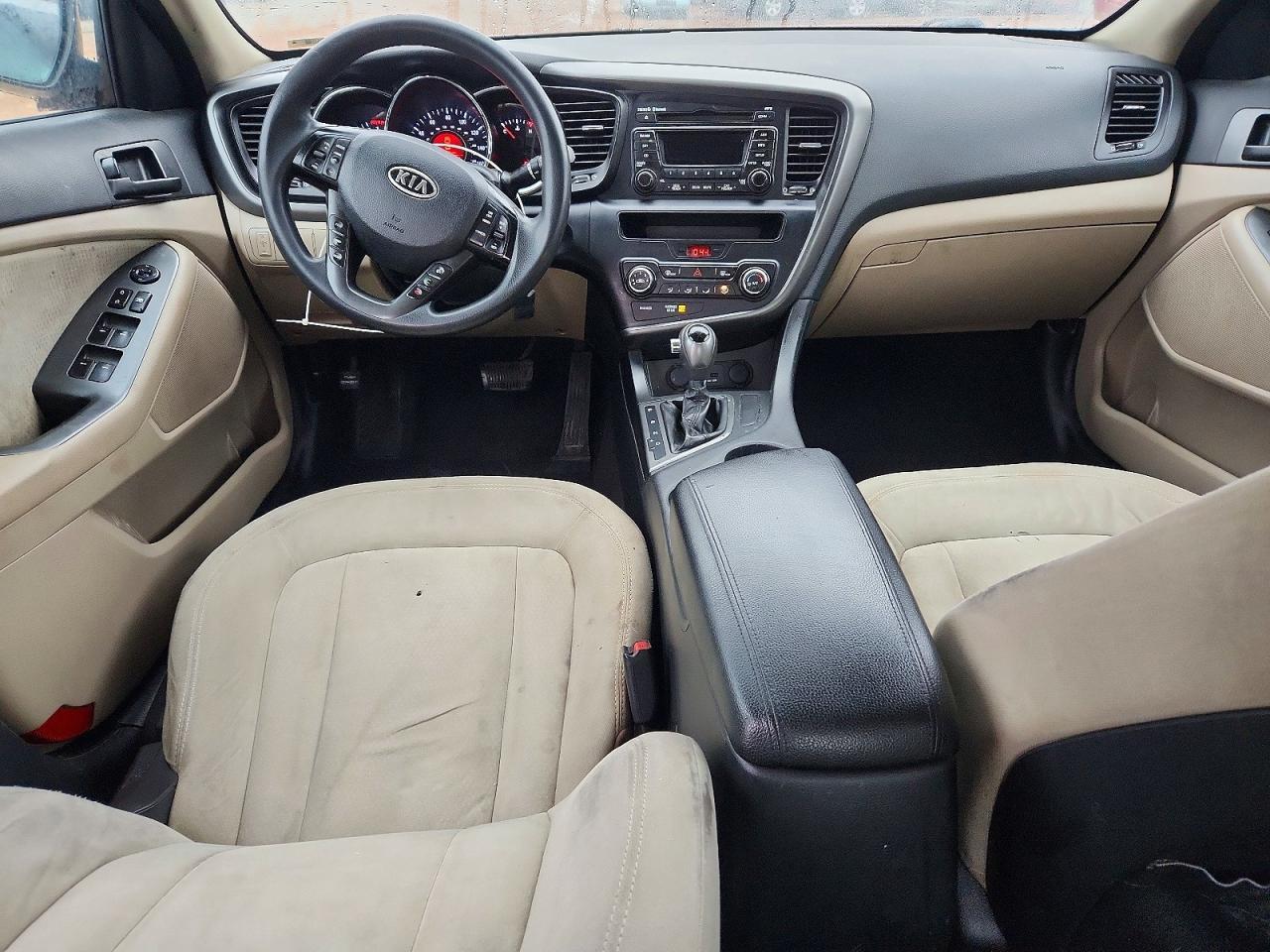 2011 KIA Optima lx