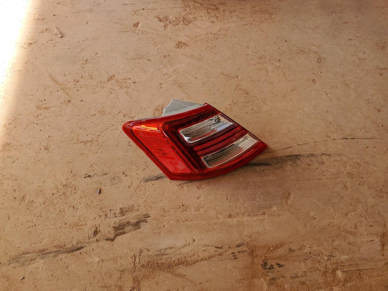 2014 Ford Taurus se