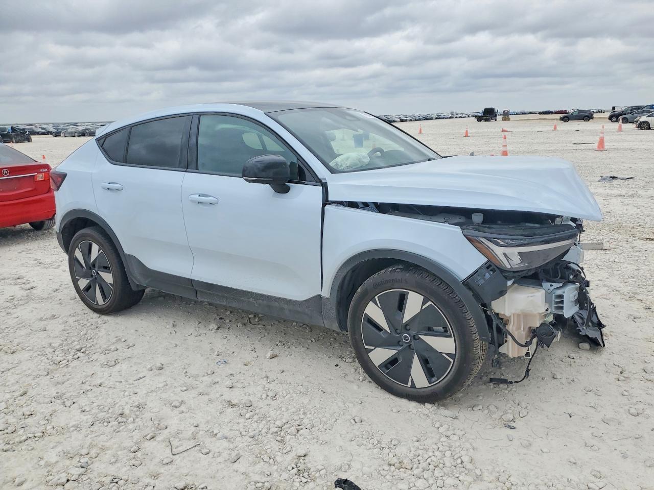 2024 Volvo C40 Recharge Plus