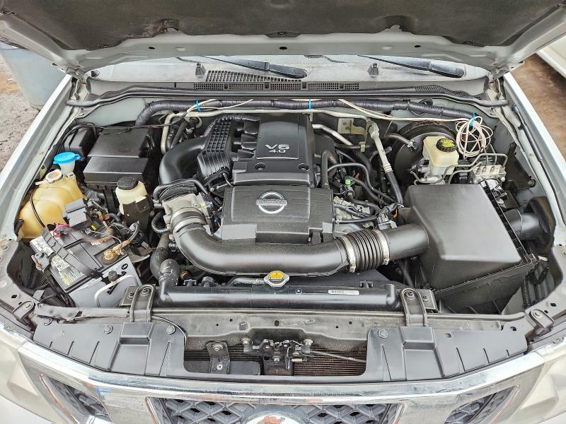 2013 Nissan Frontier S