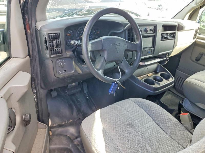 2005 GMC Savana G2500