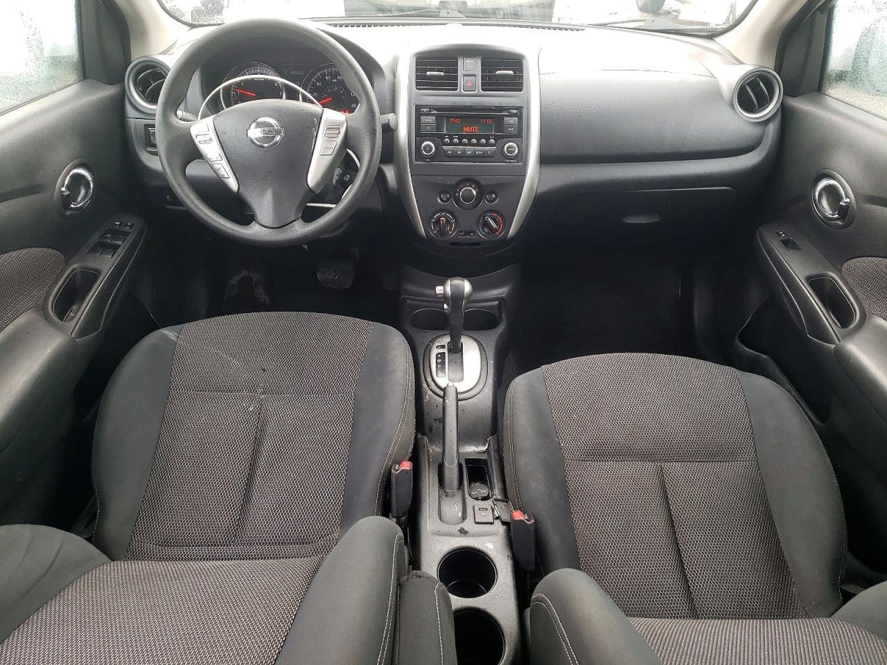 2015 Niss Versa