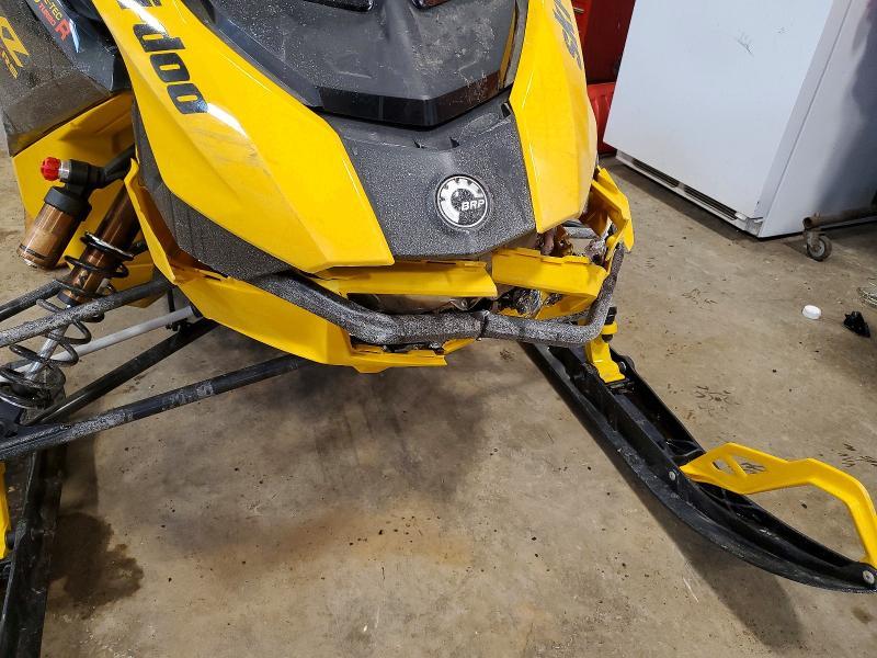 2024 Skidoo 2024 Skidoo Mxzrs