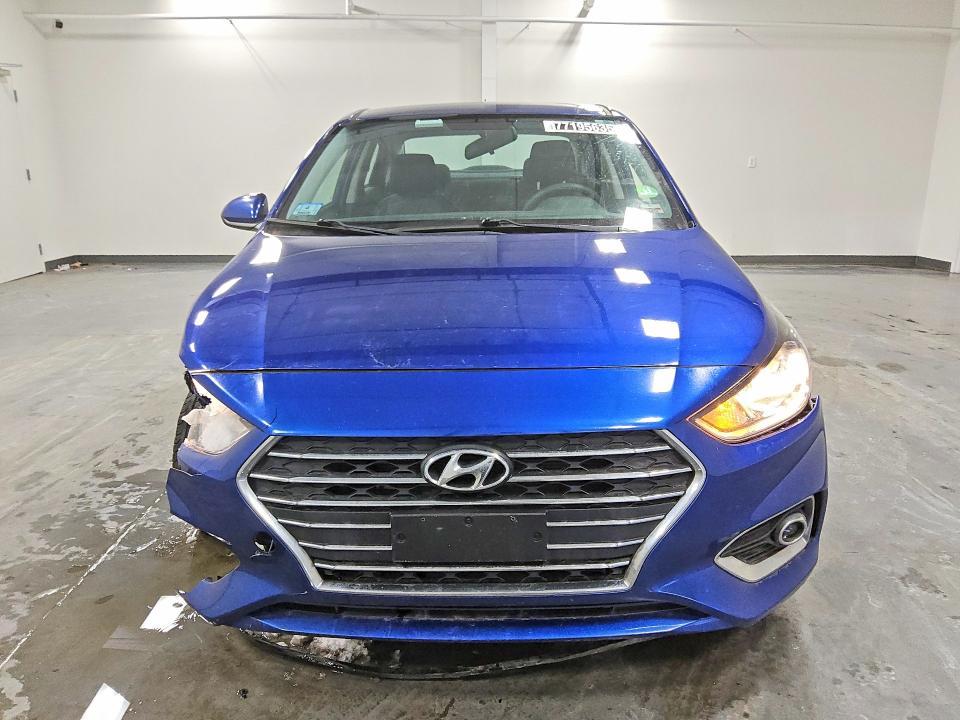 2021 Hyundai Accent sel