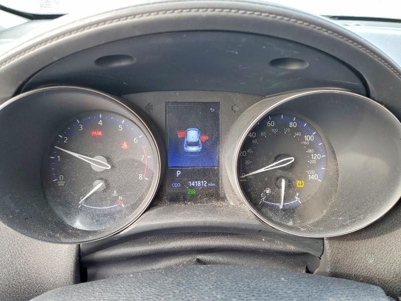 2020 Toyota C-hr xle