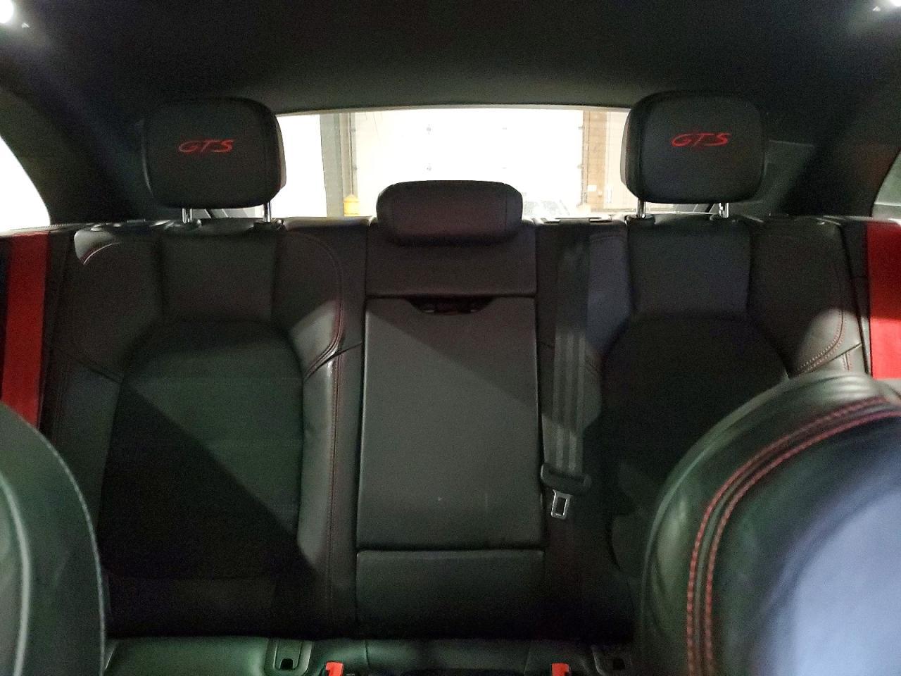 2017 Porsche Macan gts
