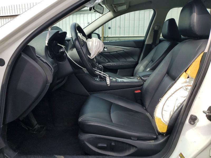 2015 Infiniti Q50 Base