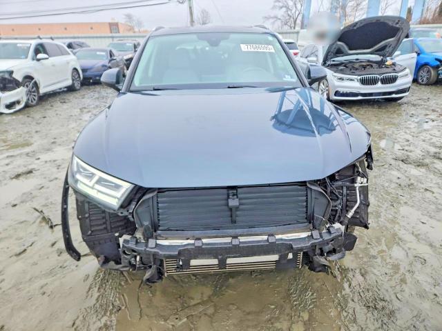2019 Audi Q5 Premium Plus
