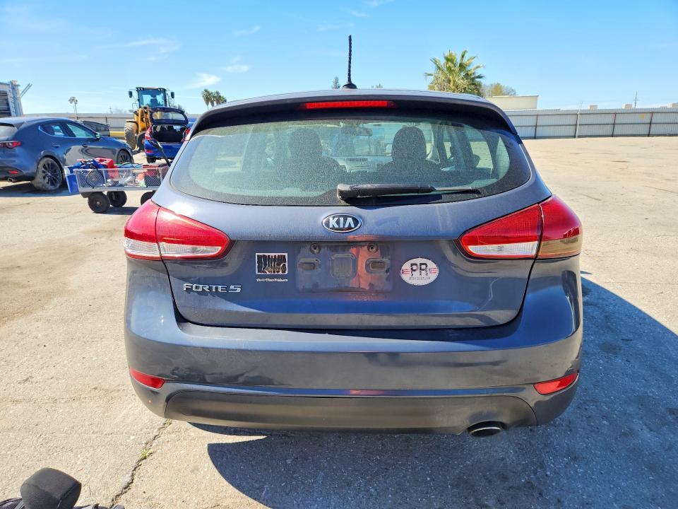 2016 KIA Forte5 lx