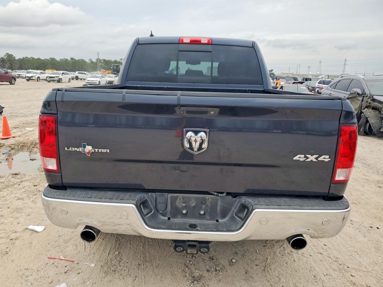 2015 Dodge RAM 1500 SLT