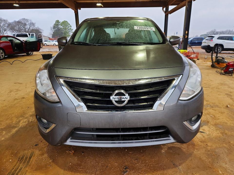 2019 Nissan Versa s