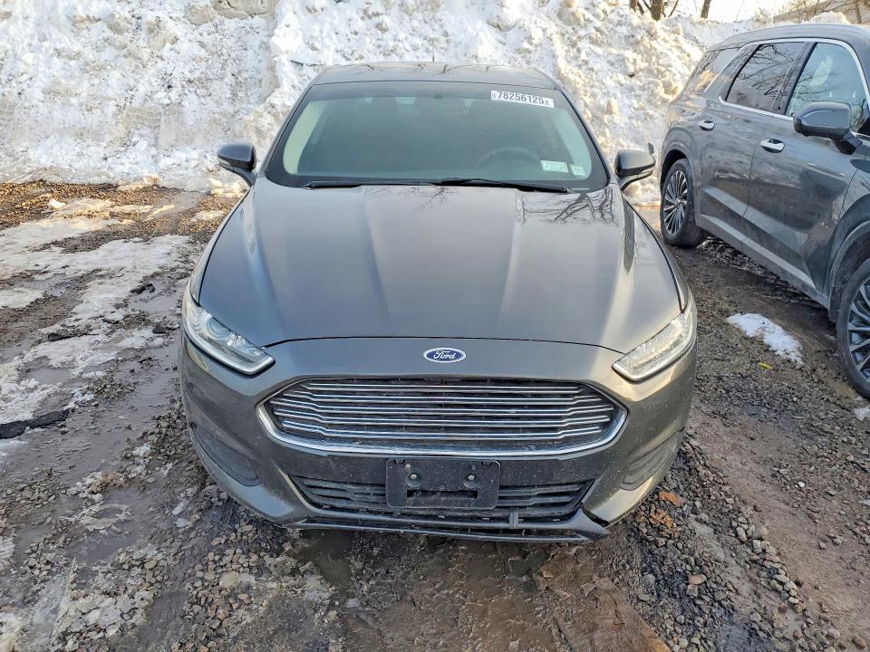 2016 Ford Fusion se Hybrid