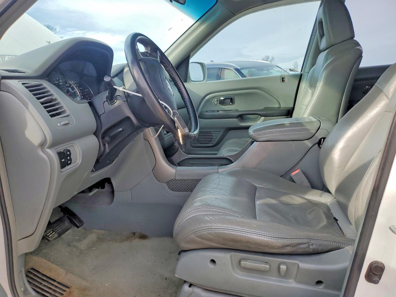 2004 Honda Pilot exl