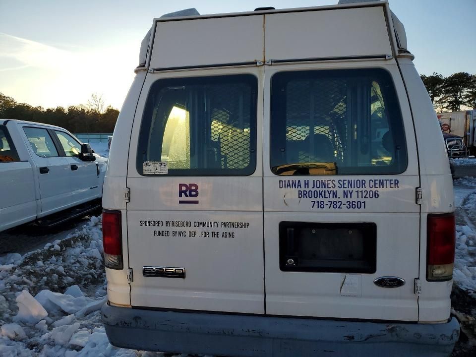 2007 Ford Econoline E350 Super Duty Van
