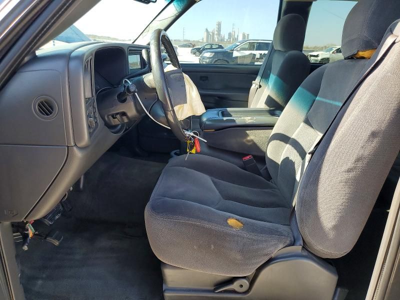 2003 GMC New Sierra C1500