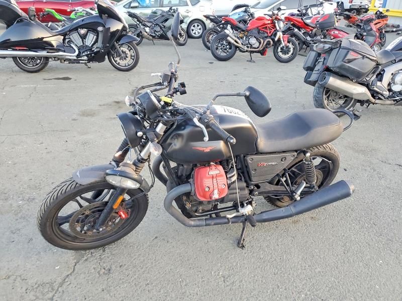 2018 Moto Guzzi V7 Special