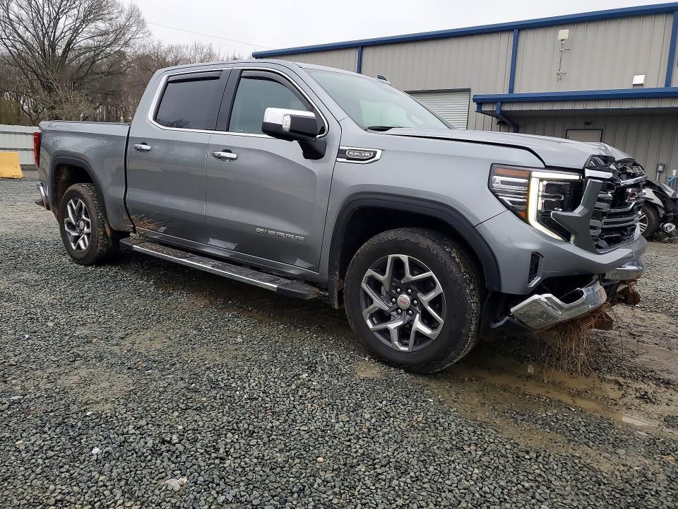 2023 GMC Sierra K1500 SLT