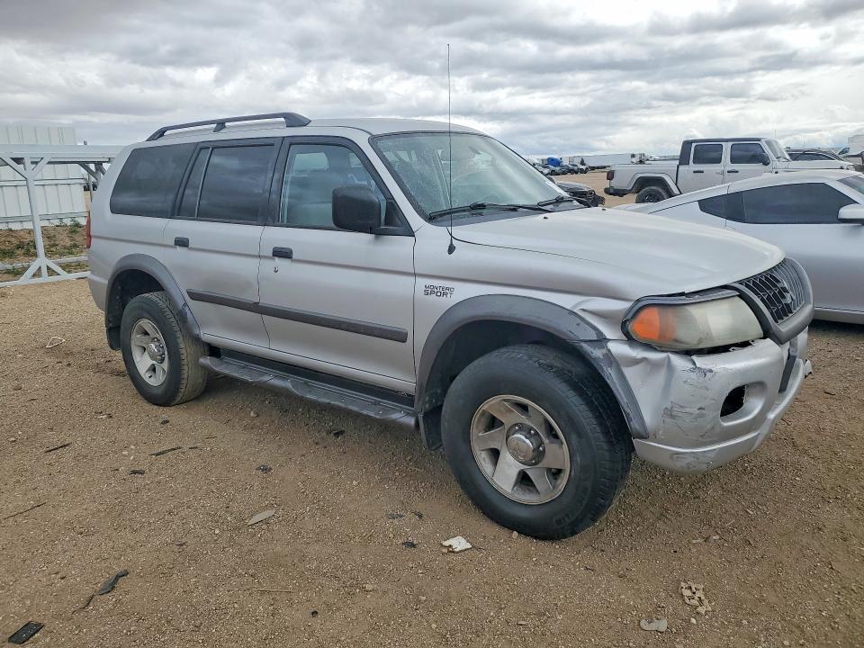 2003 Mitsubishi Montero Sport es