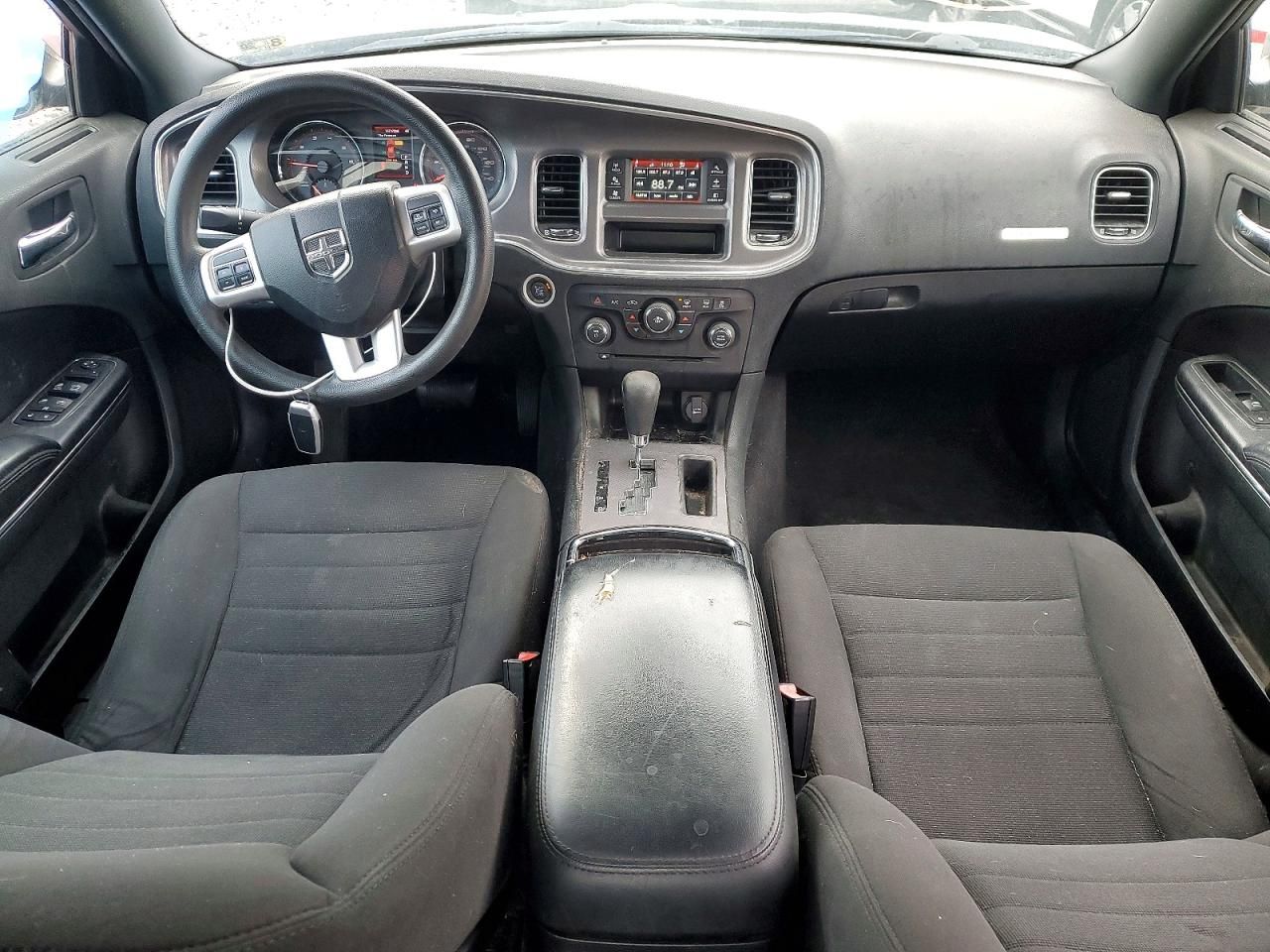 2012 Dodge Charger se