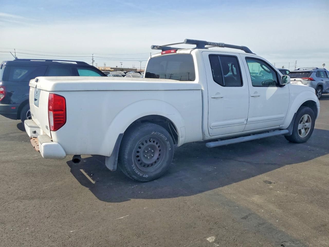 2007 Nissan Frontier Crew cab le